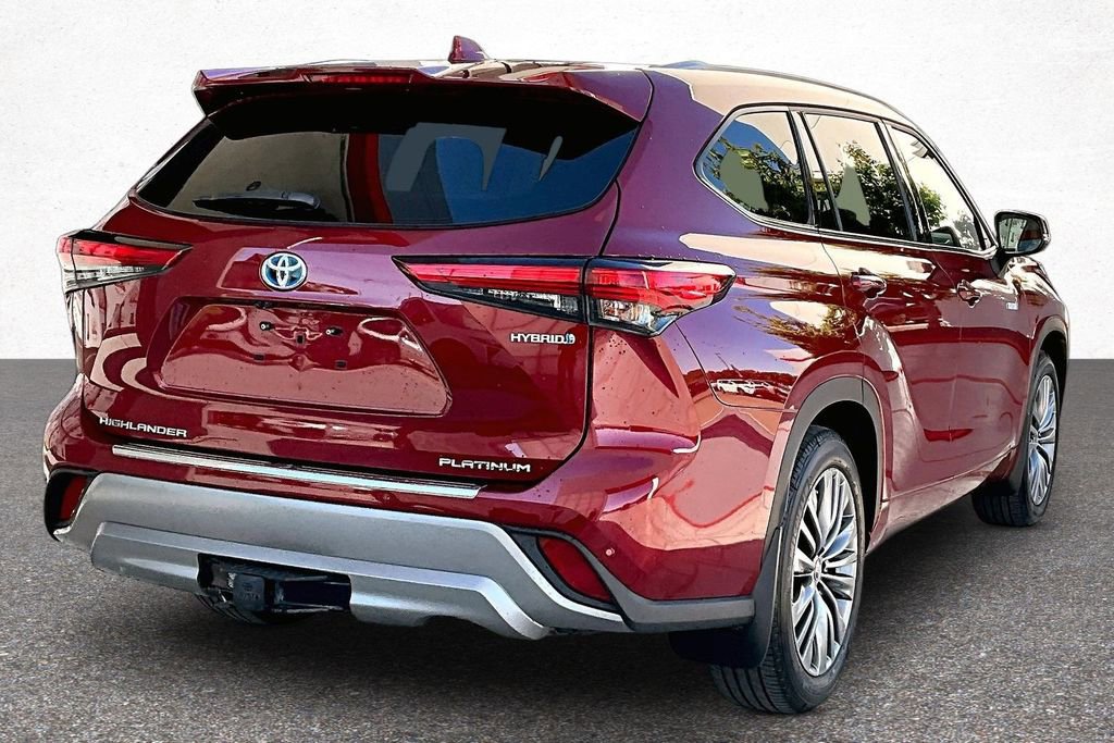 Used 2021 Toyota Highlander Platinum AWD/4WD image 7