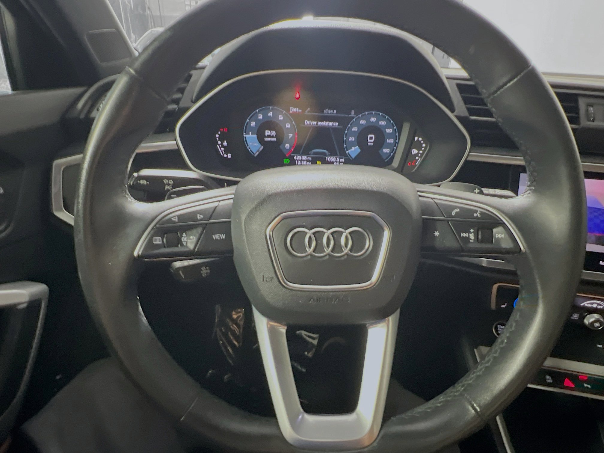 Used 2023 Audi Q3 2.0T Premium w/ Convenience Package AWD/4WD image 18