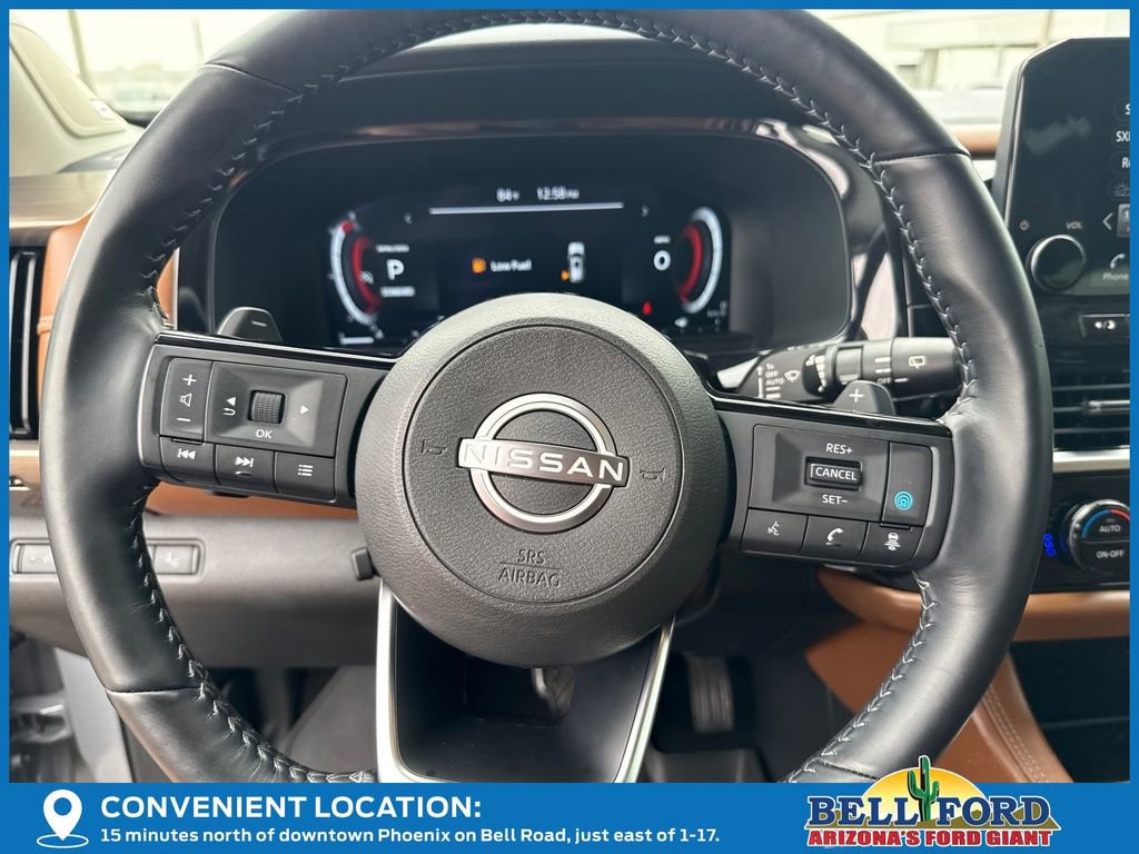 Used 2024 Nissan Pathfinder Platinum image 30