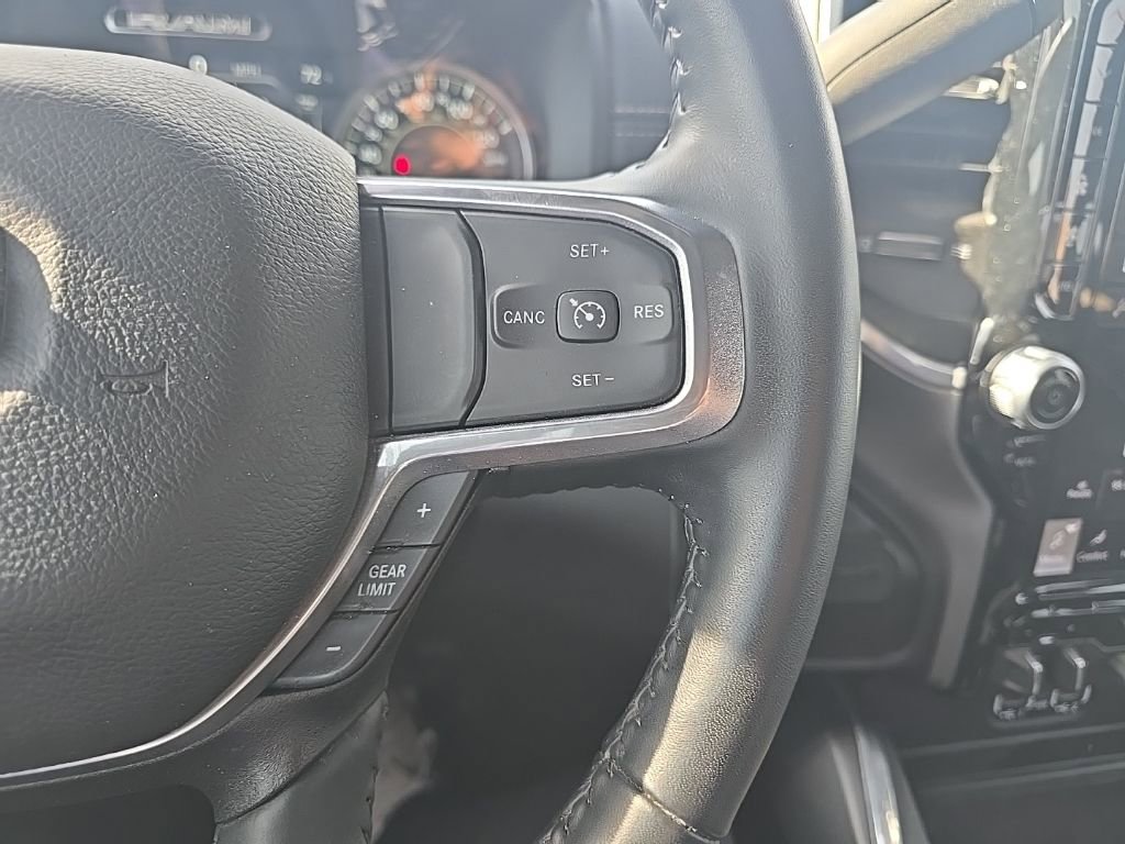 Used 2024 RAM 2500 Laramie w/ Night Edition AWD/4WD image 13