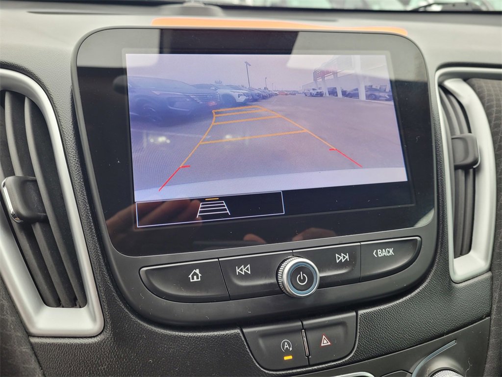 Used 2023 Chevrolet Malibu LT image 17