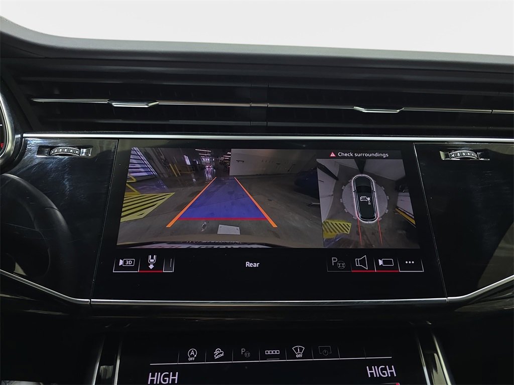 Used 2025 Audi Q7 3.0T Prestige w/ Prestige Package image 26