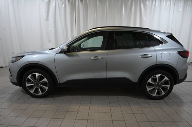 Used 2024 Ford Escape Platinum AWD/4WD image 10