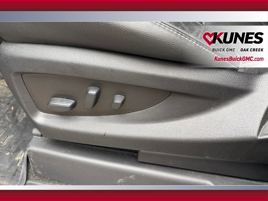 Used 2018 GMC Sierra 1500 SLT w/ SLT Premium Package image 8