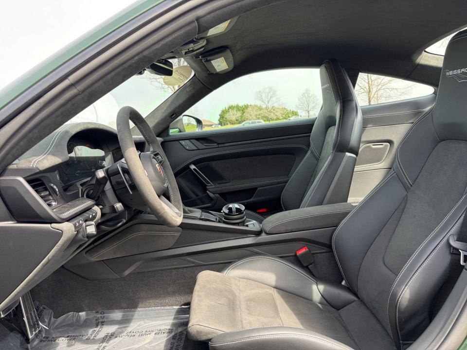 Certified 2026 Porsche 911 GT3 RWD image 5