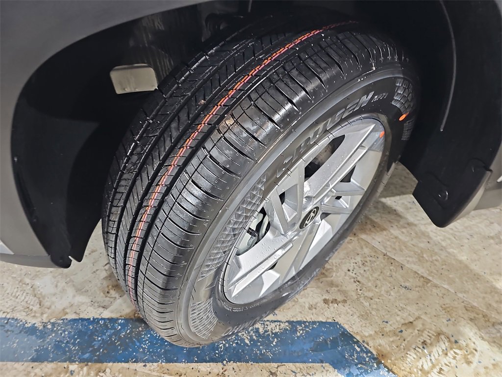 New 2026 Hyundai Tucson SE image 30