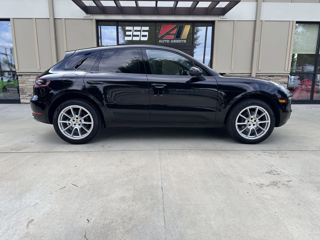 Used 2017 Porsche Macan image 2
