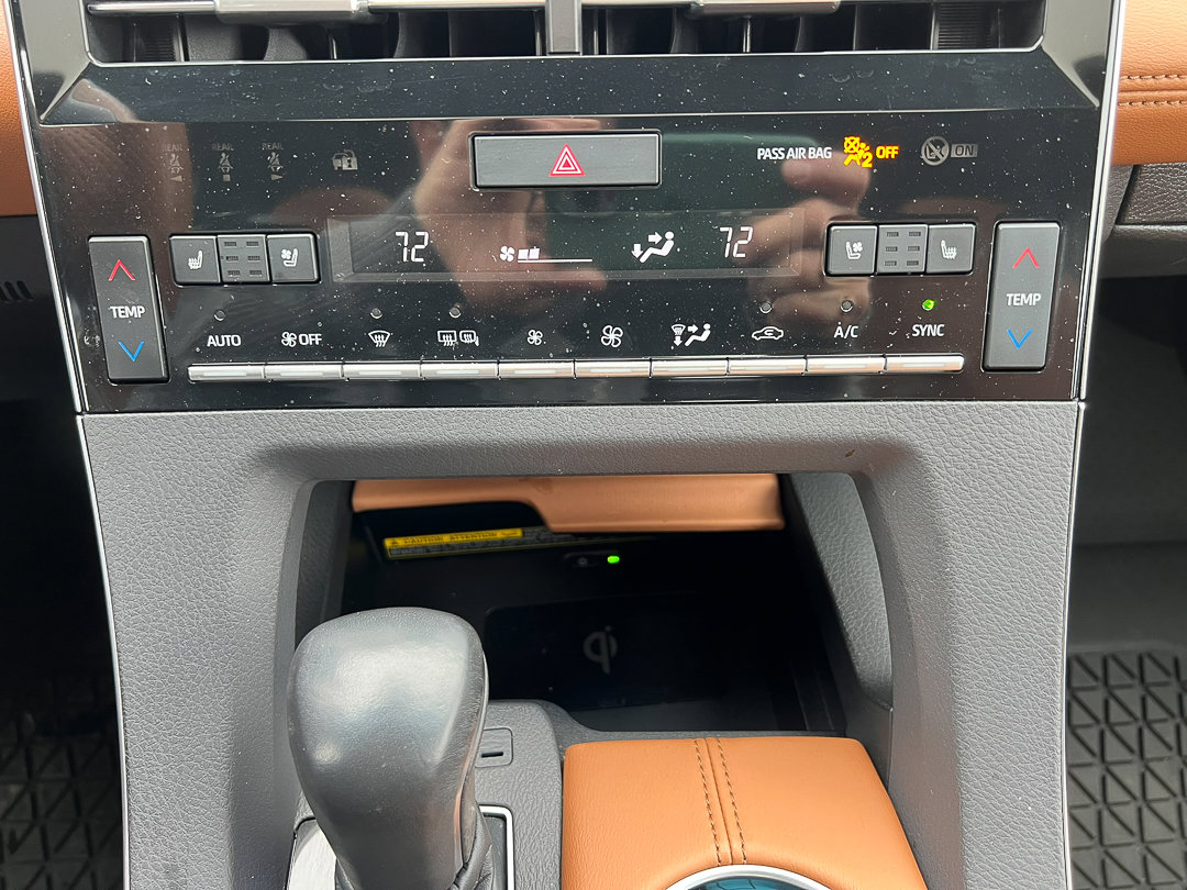 Used 2020 Toyota Avalon Limited w/ Advanced Safety Package image 22