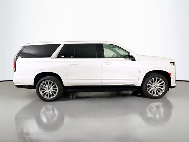 Used 2022 Cadillac Escalade ESV Premium Luxury image 11