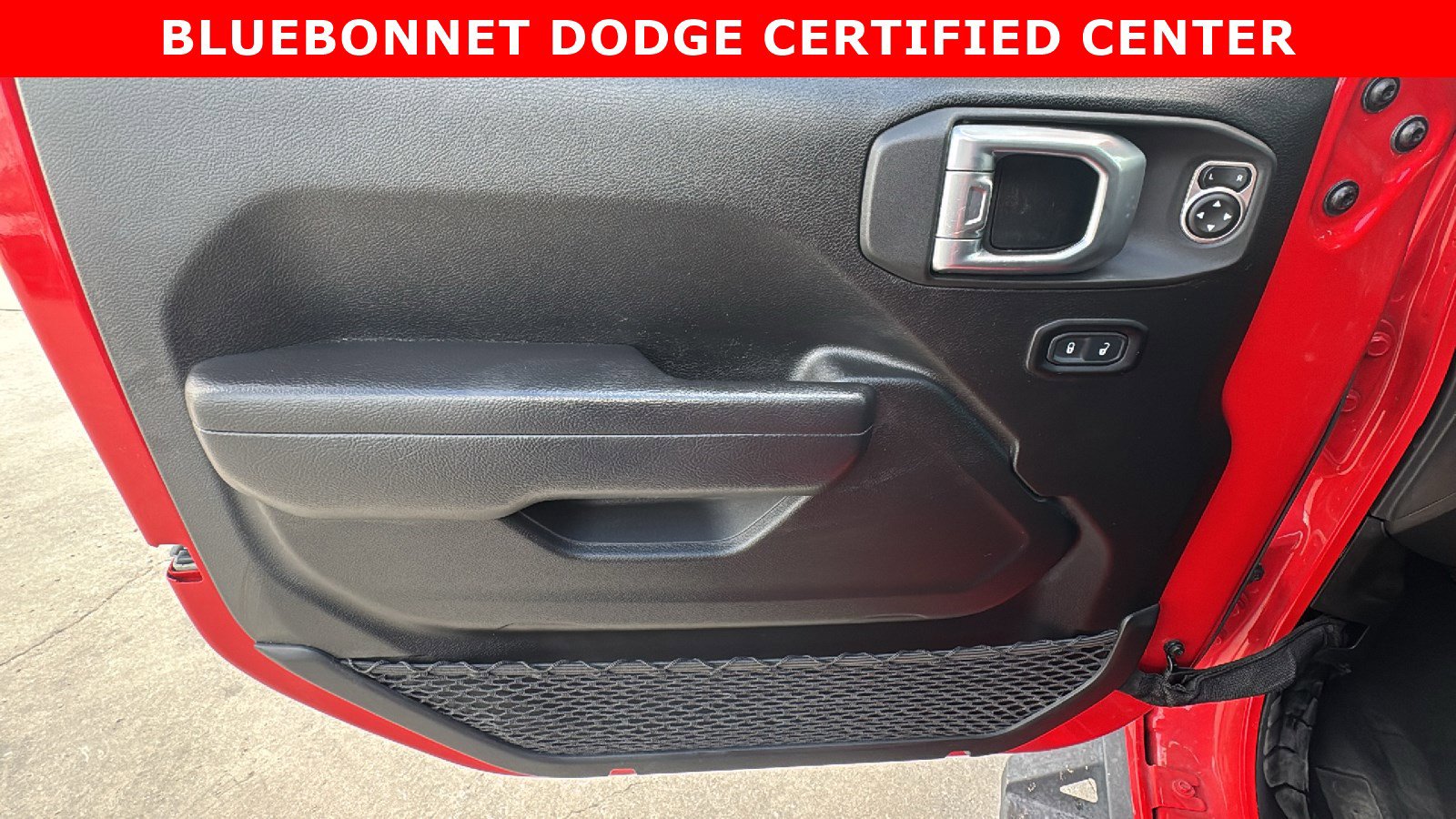 Used 2023 Jeep Wrangler Unlimited Rubicon w/ Cold Weather Group image 12