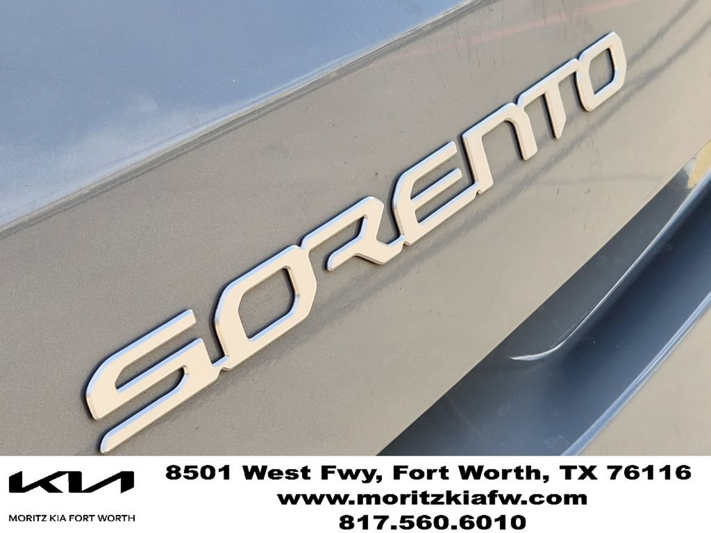 Certified 2025 Kia Sorento S AWD/4WD image 8