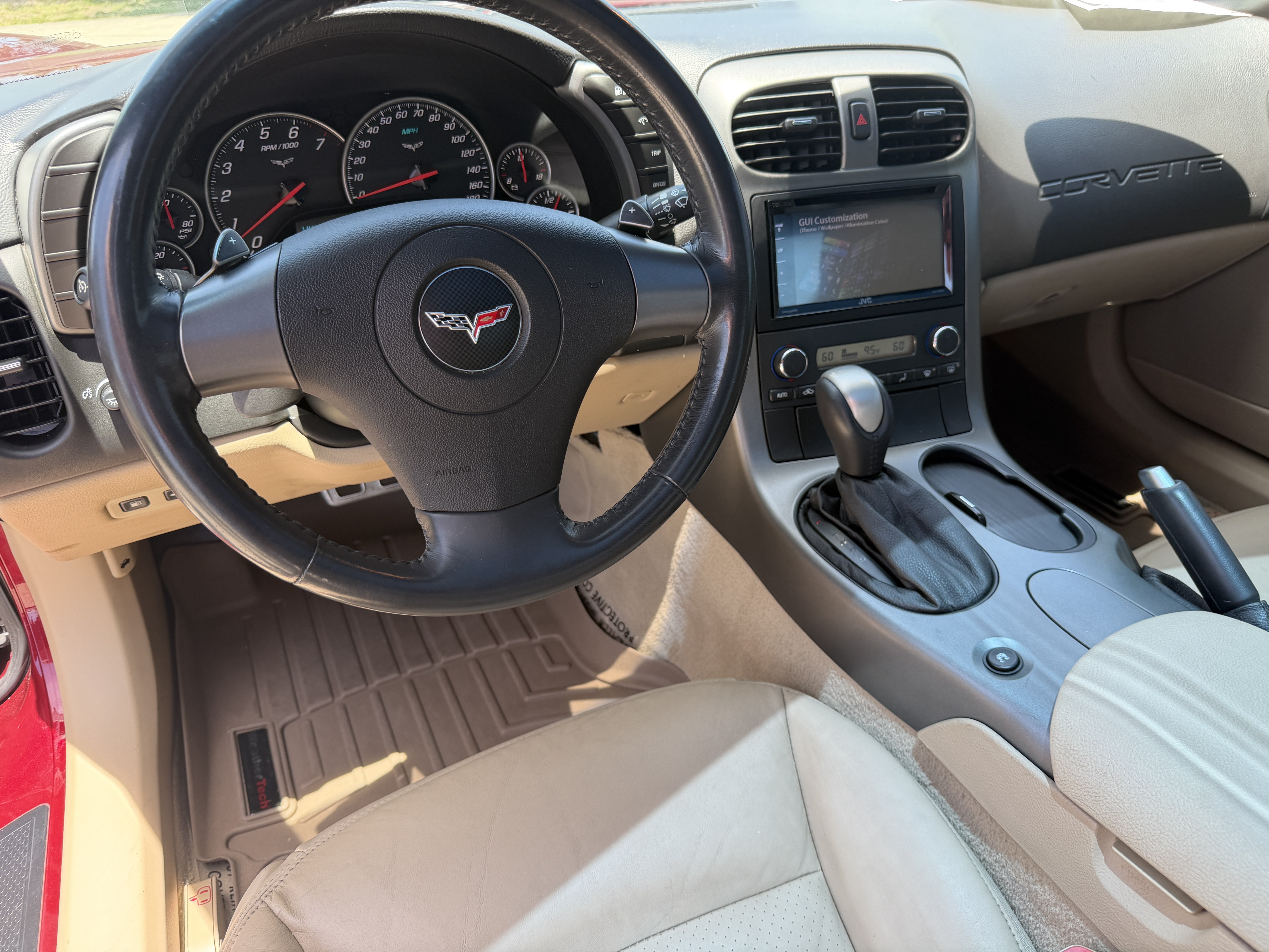 Used 2007 Chevrolet Corvette Coupe w/ Preferred Equipment Group RWD image 12