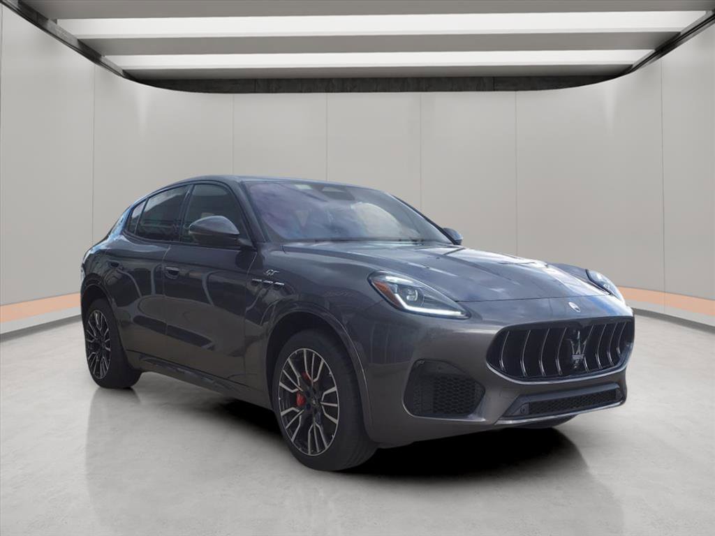 New 2024 Maserati Grecale GT image 1