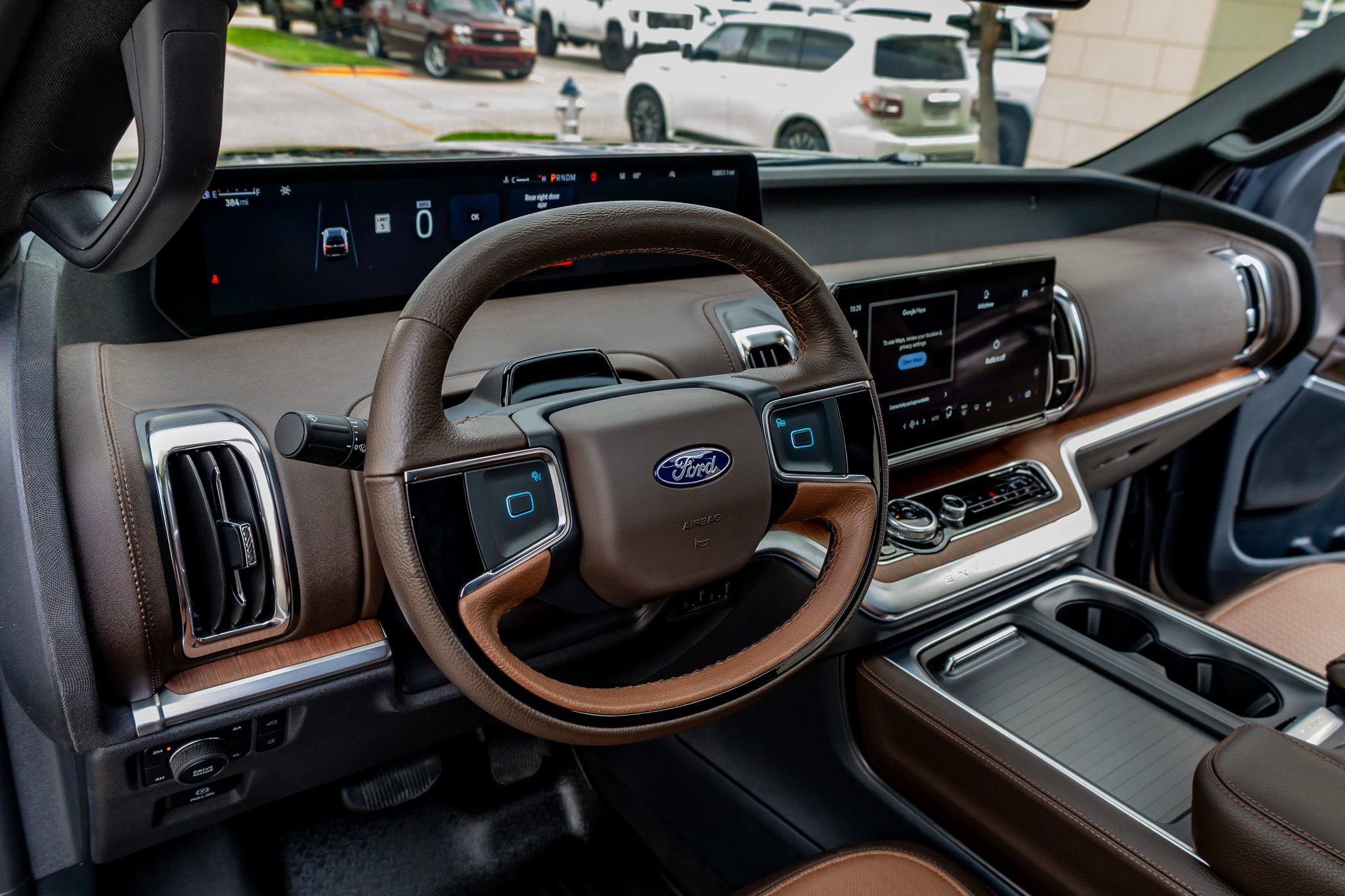 Used 2025 Ford Expedition Max King Ranch image 17