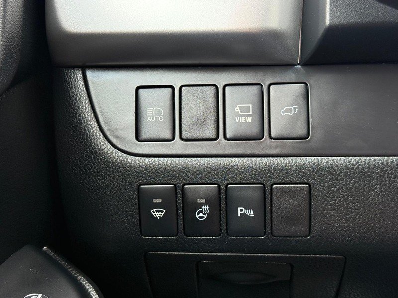 Used 2019 Toyota Highlander Limited Platinum AWD/4WD image 30