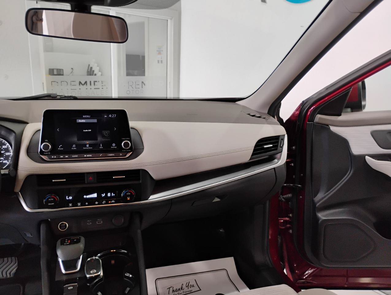 Used 2023 Nissan Rogue SV FWD image 55
