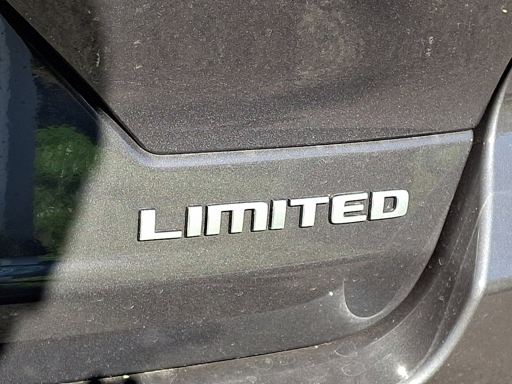 New 2025 Jeep Grand Cherokee Limited image 4