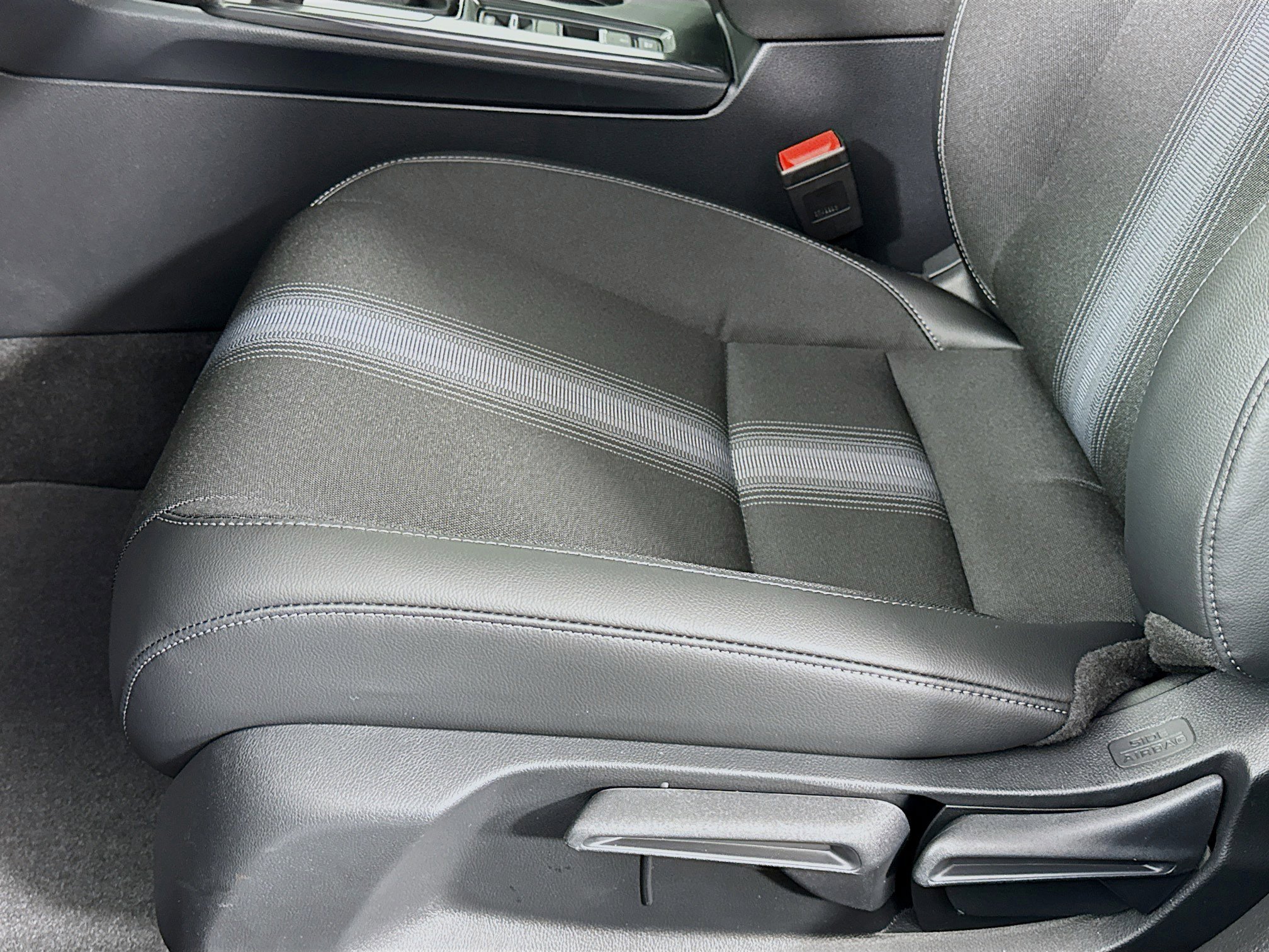 New 2026 Honda Civic Sport image 18