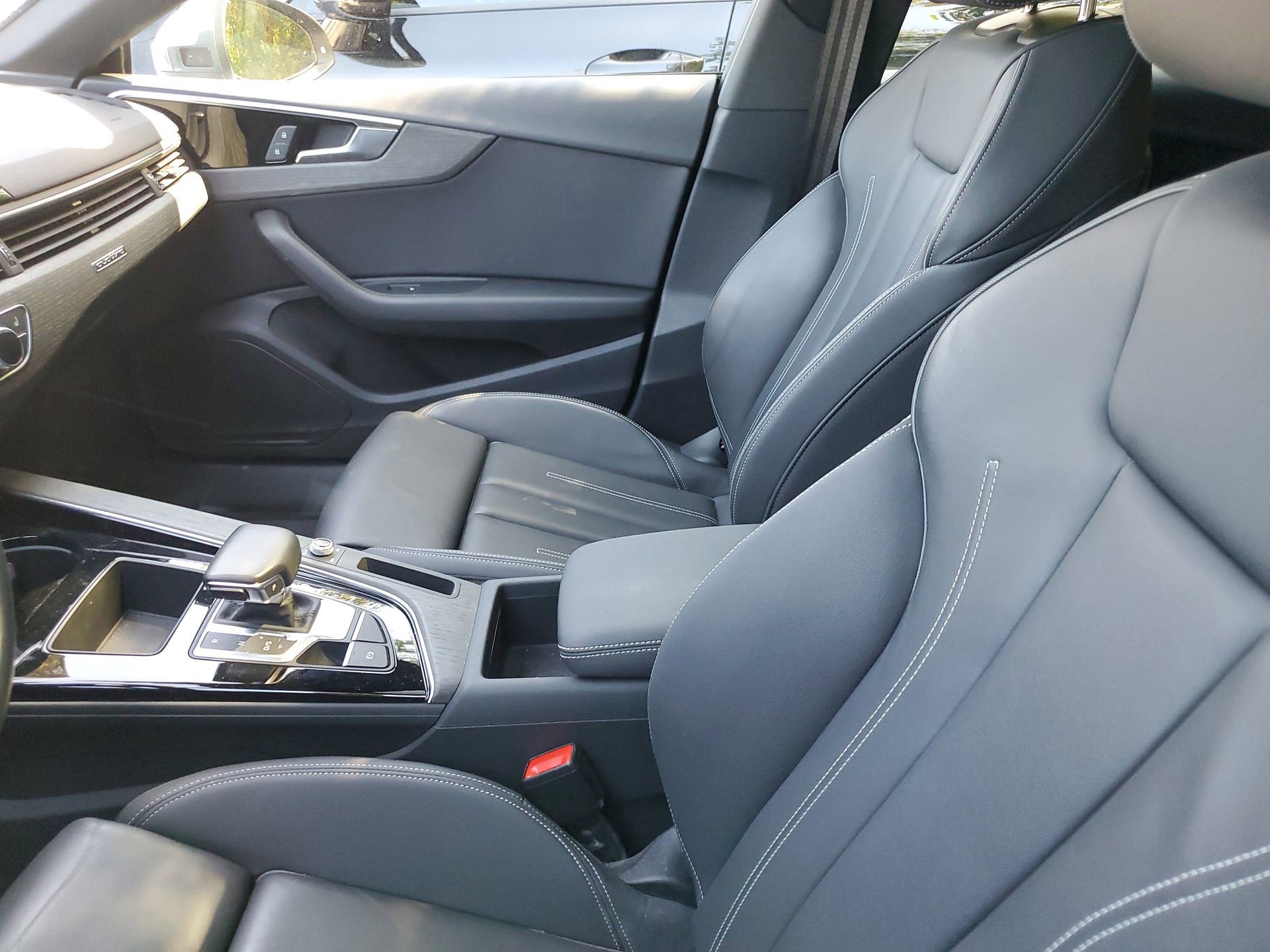 Certified 2023 Audi A5 2.0T Premium w/ Convenience Package image 4