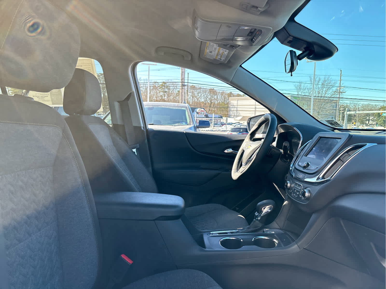 Certified 2024 Chevrolet Equinox LT w/ LPO, Floor Liner Package image 26