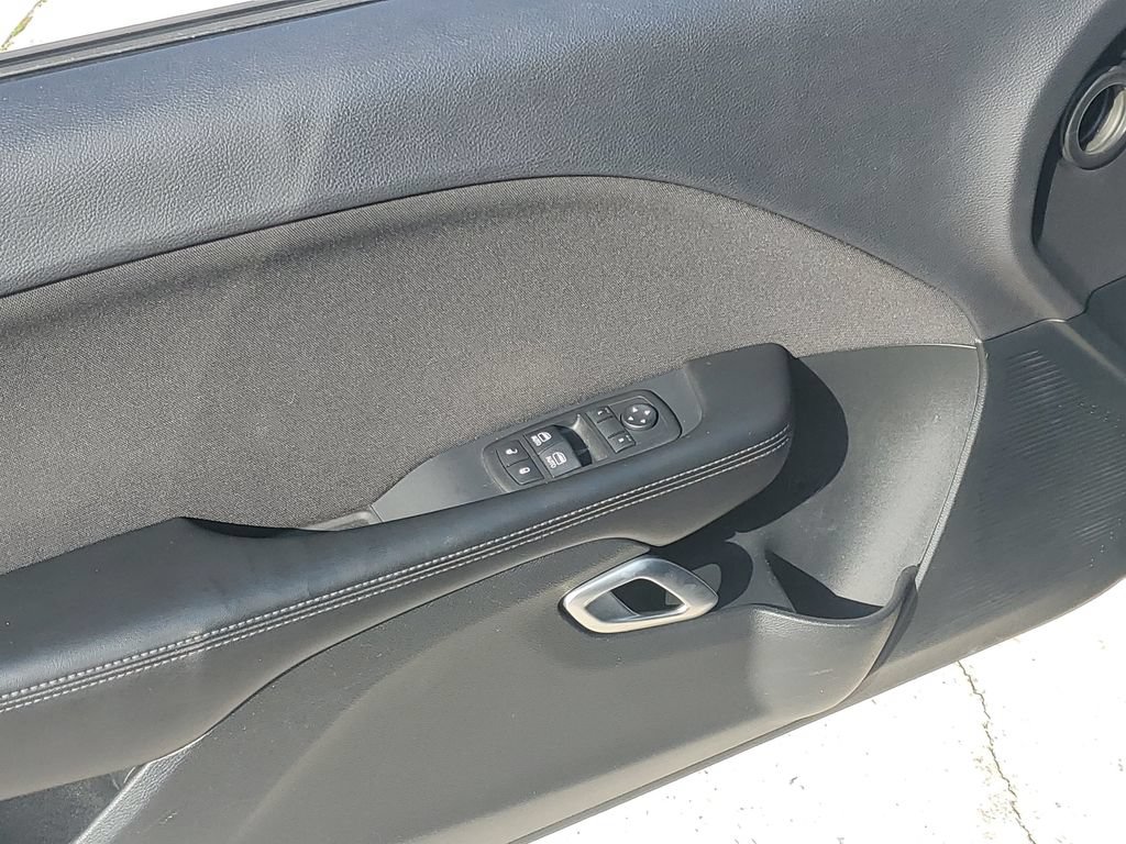 Used 2018 Dodge Challenger SXT RWD image 25