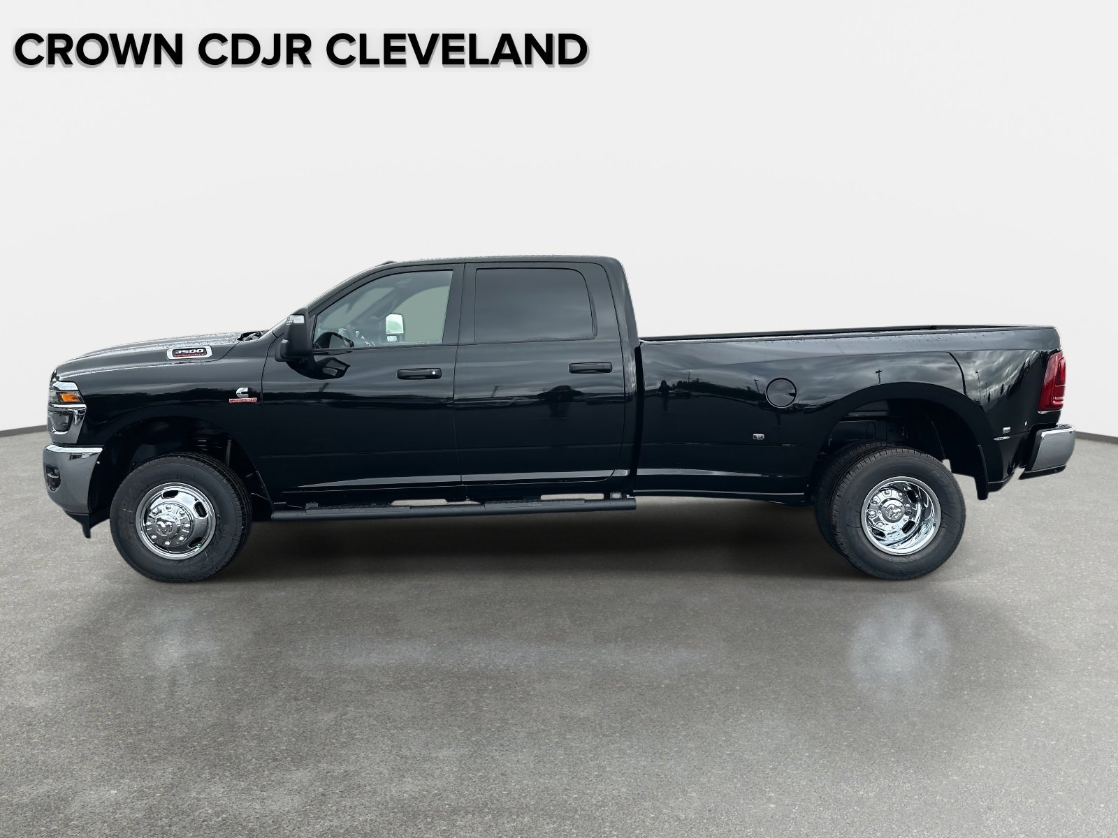 New 2026 RAM 3500 Tradesman image 7