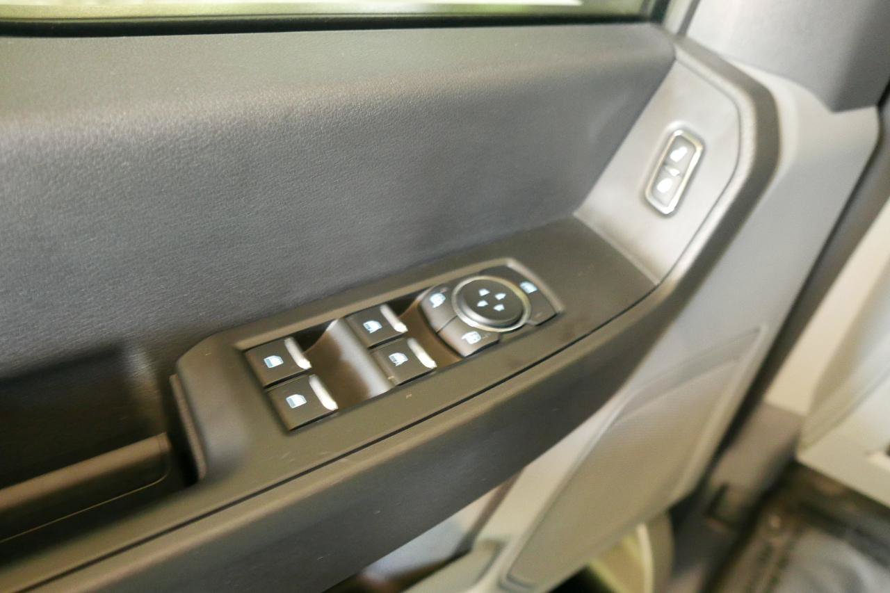 Used 2026 Ford F350 XL w/ XL Off-Road Package AWD/4WD image 12
