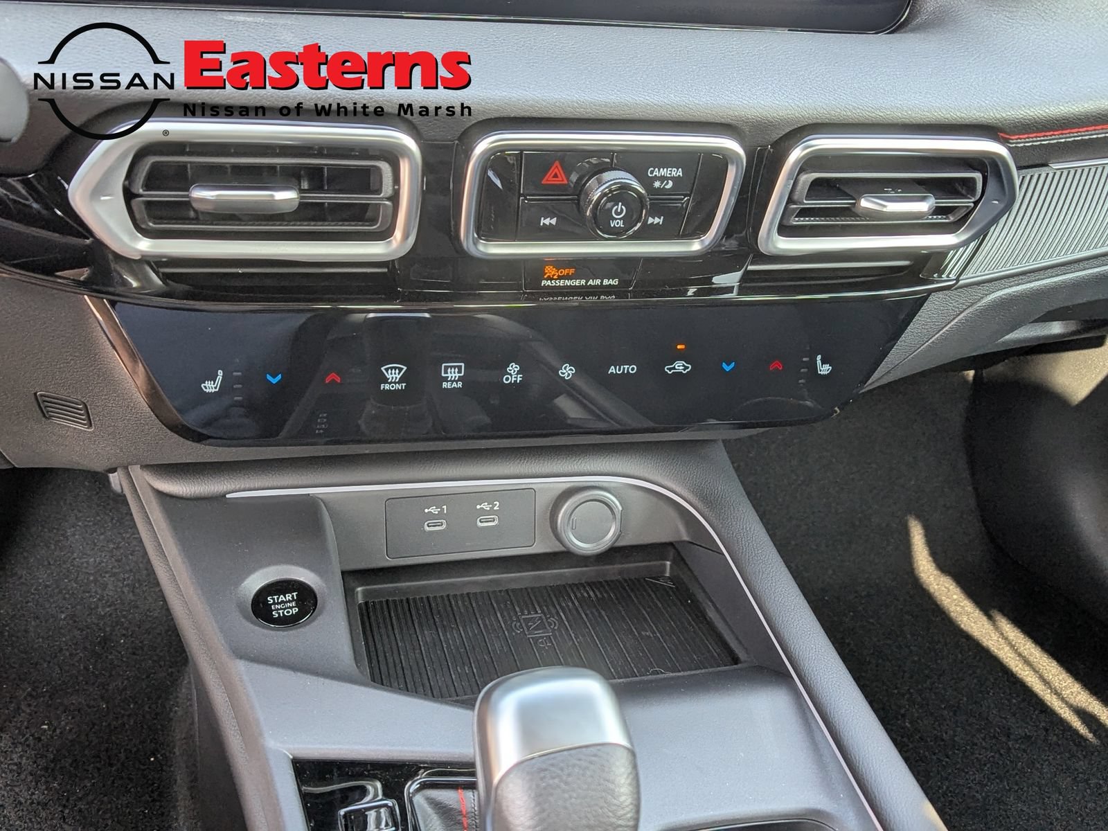 New 2026 Nissan Sentra SR w/ SR Premium Package FWD image 20