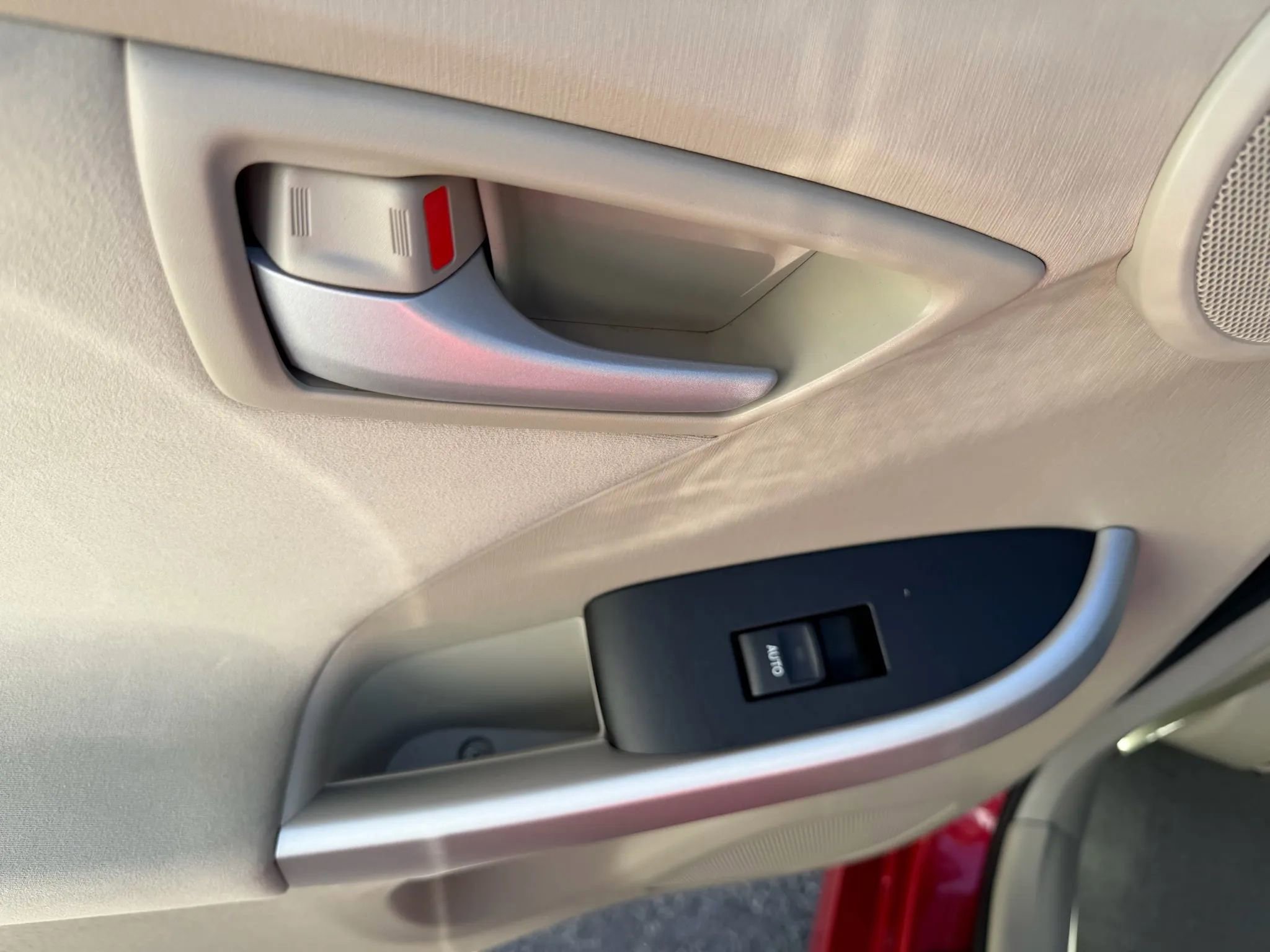 Used 2011 Toyota Prius Three FWD image 24