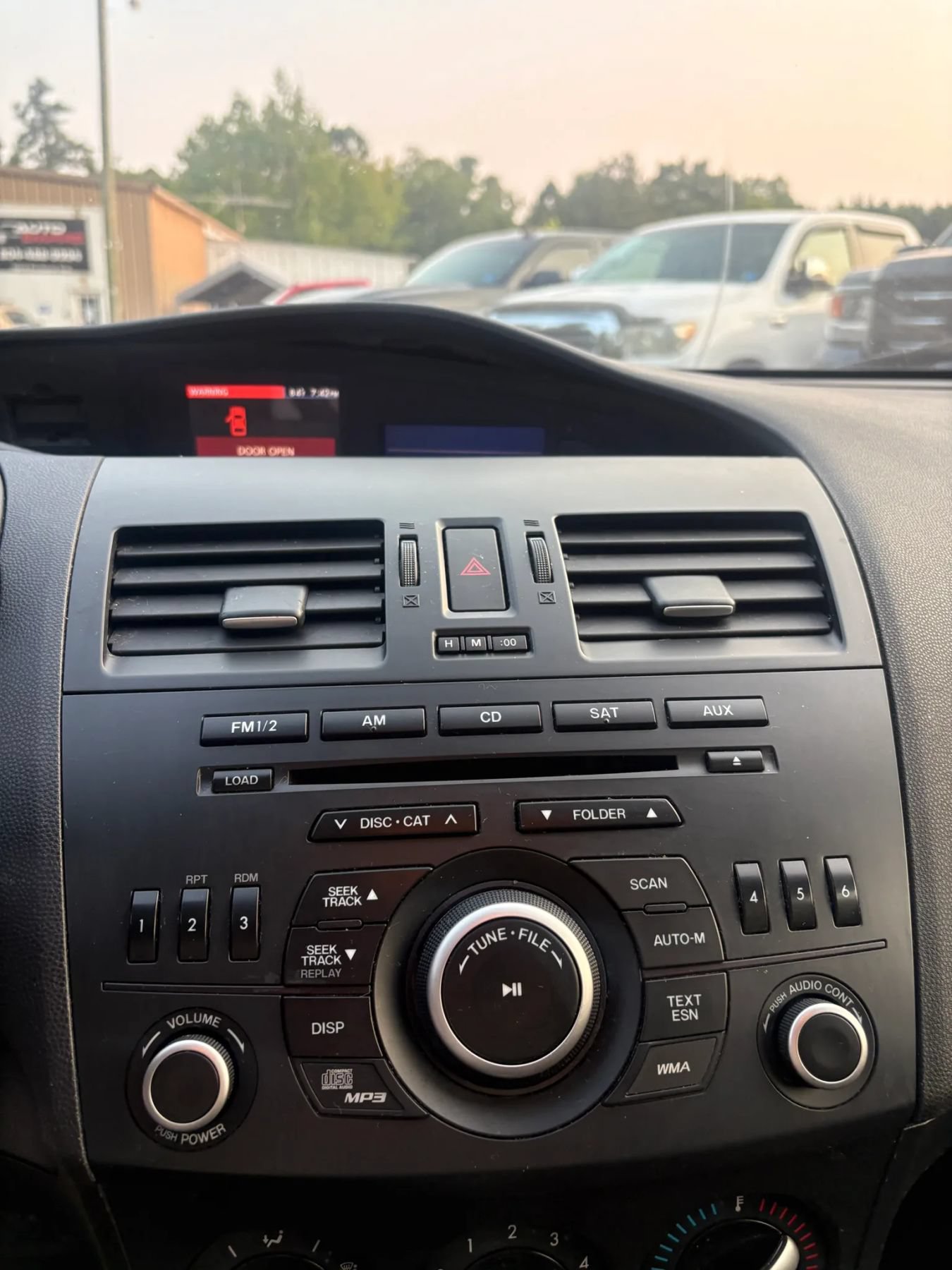 Used 2012 MAZDA MAZDA3 i Grand Touring FWD image 13