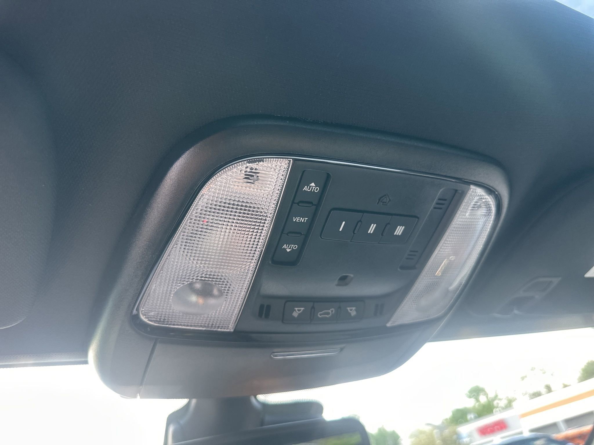 Used 2024 Dodge Durango GT image 43