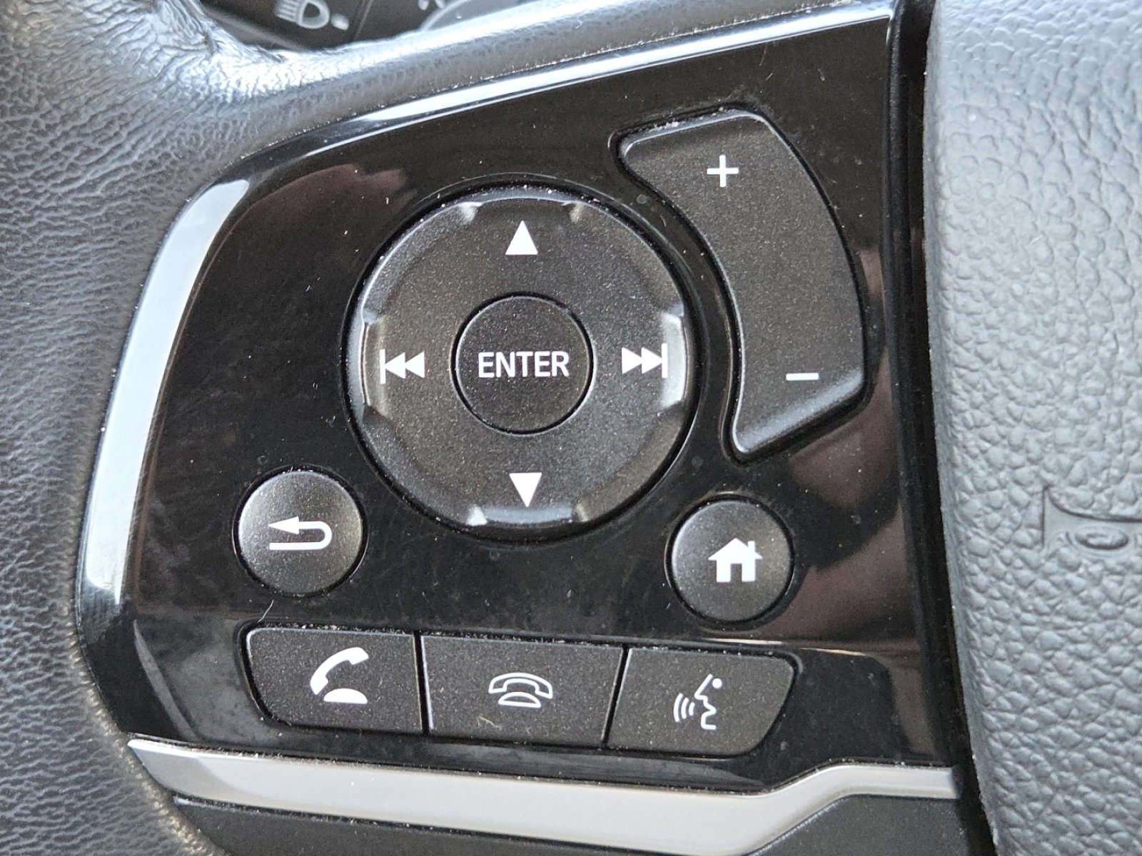 Certified 2021 Honda Pilot Touring image 9