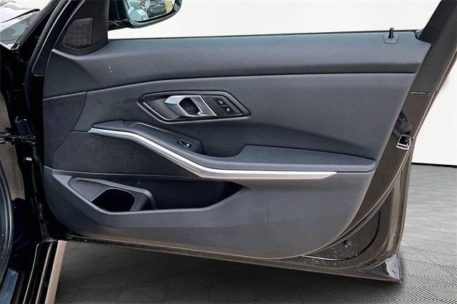 Used 2024 BMW 330i xDrive Sedan image 19