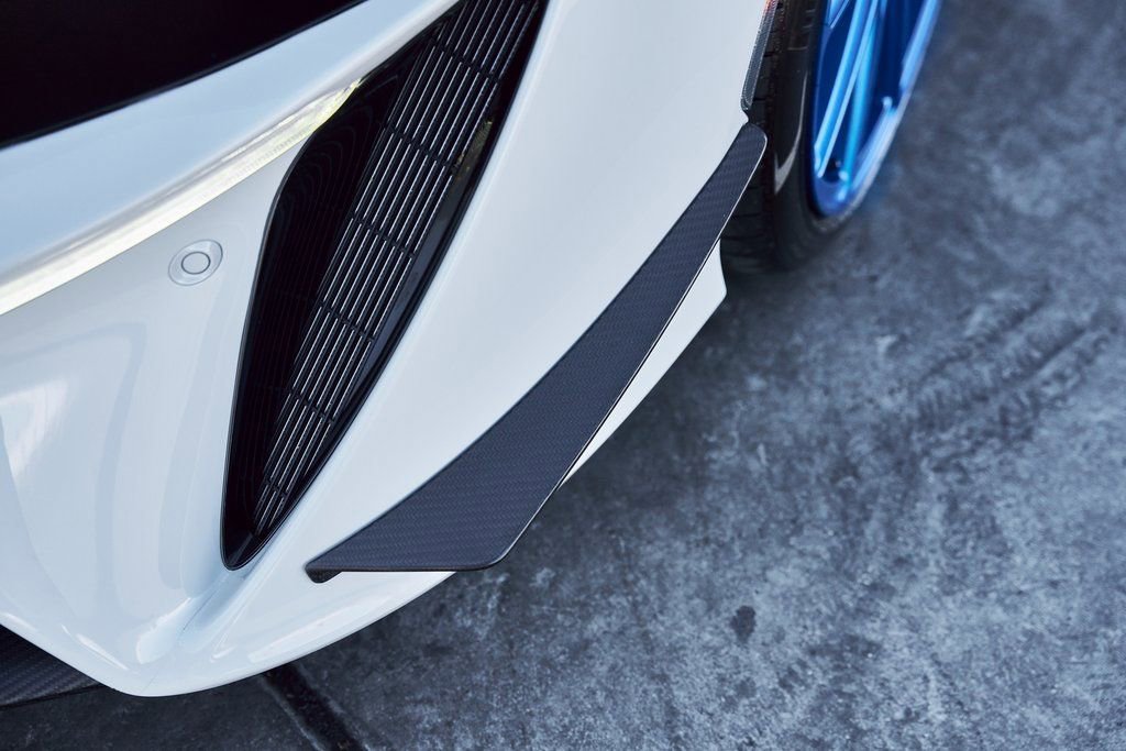 Used 2023 McLaren Artura RWD image 12