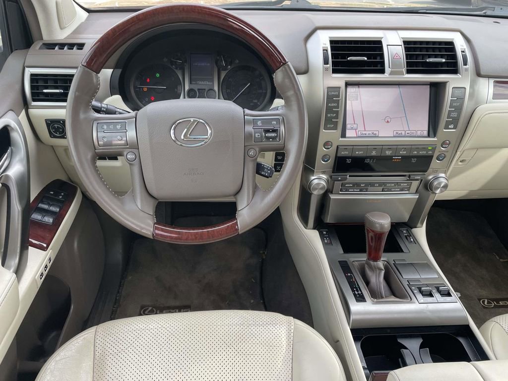 Used 2013 Lexus GX 460 image 23