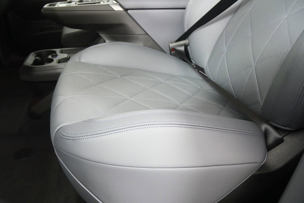 New 2026 BMW iX xDrive60 AWD/4WD image 10