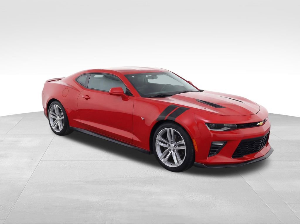 Used 2017 Chevrolet Camaro SS RWD image 2