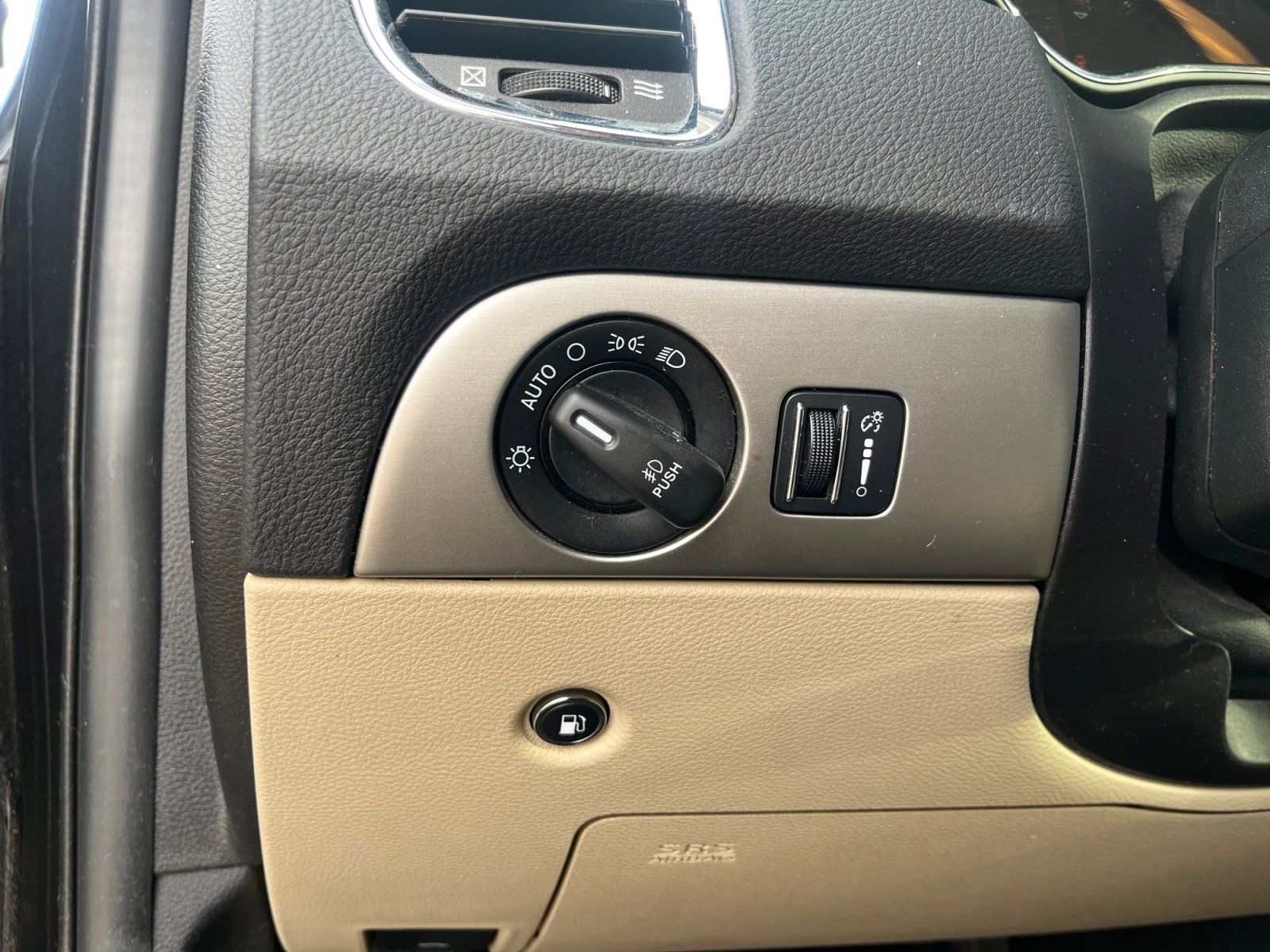 Used 2015 Dodge Durango SXT w/ Quick Order Package 23B image 12