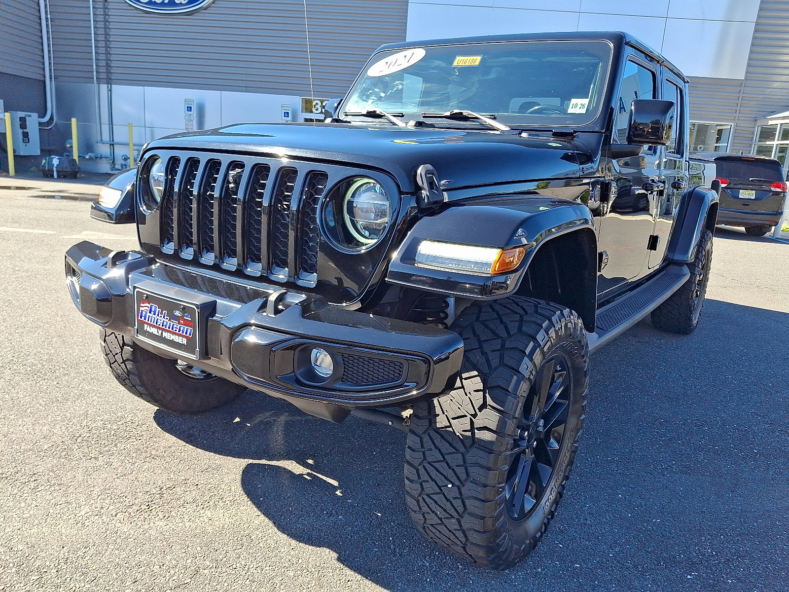 Used 2021 Jeep Gladiator Overland image 4