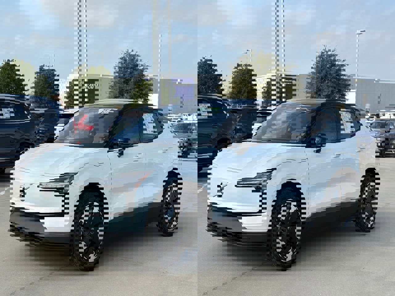 New 2026 Volvo EX30 Plus image 2
