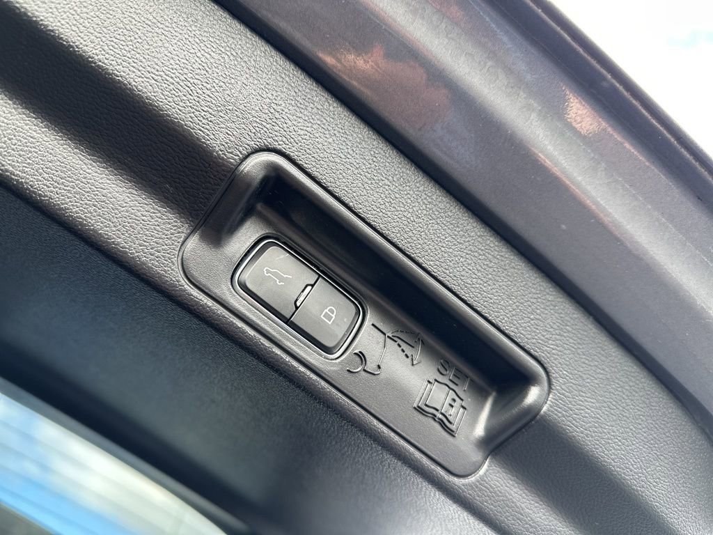 Used 2022 Ford Explorer ST w/ Equipment Group 401A image 41