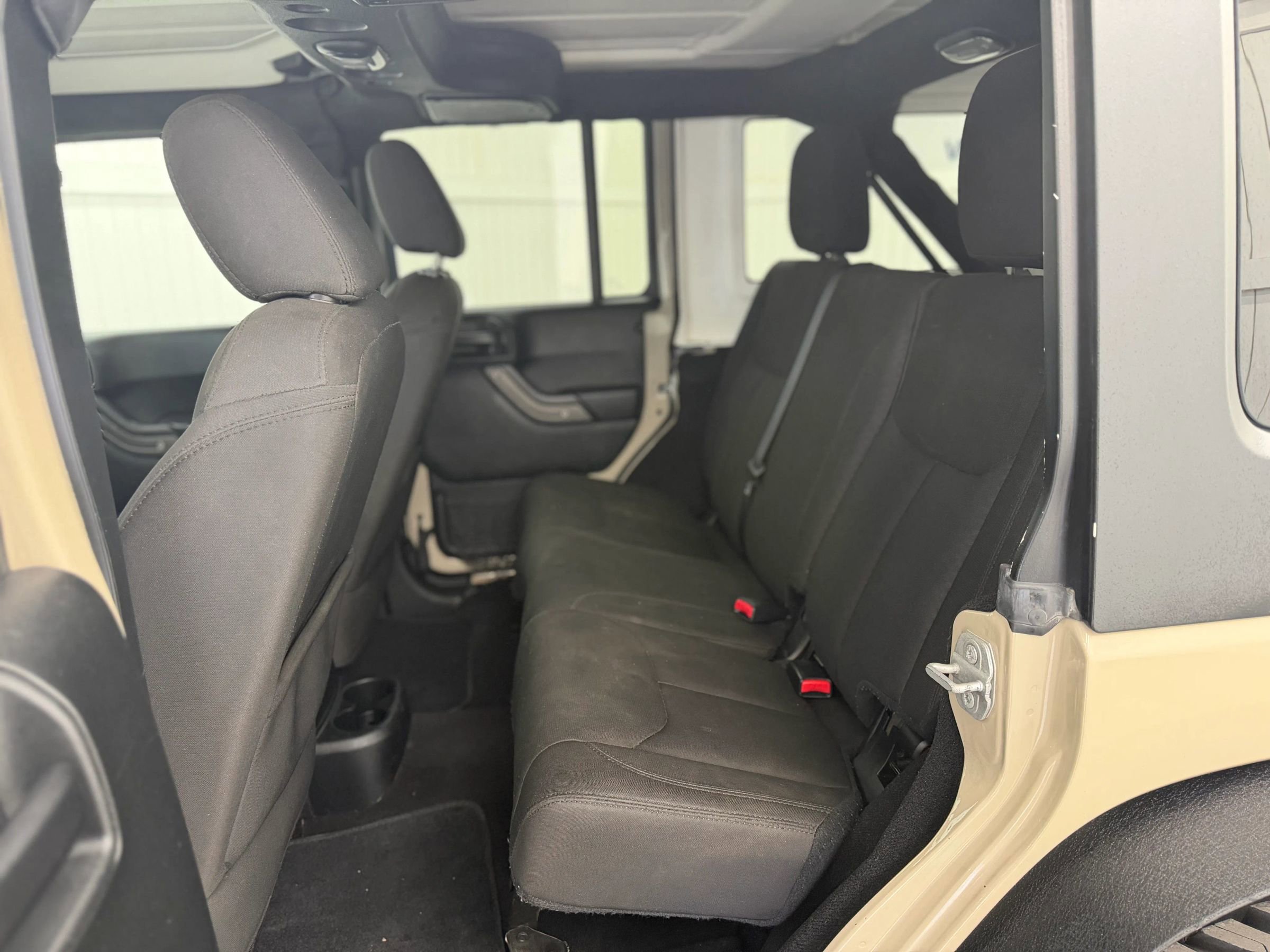 Used 2018 Jeep Wrangler Unlimited Sport S AWD/4WD image 11