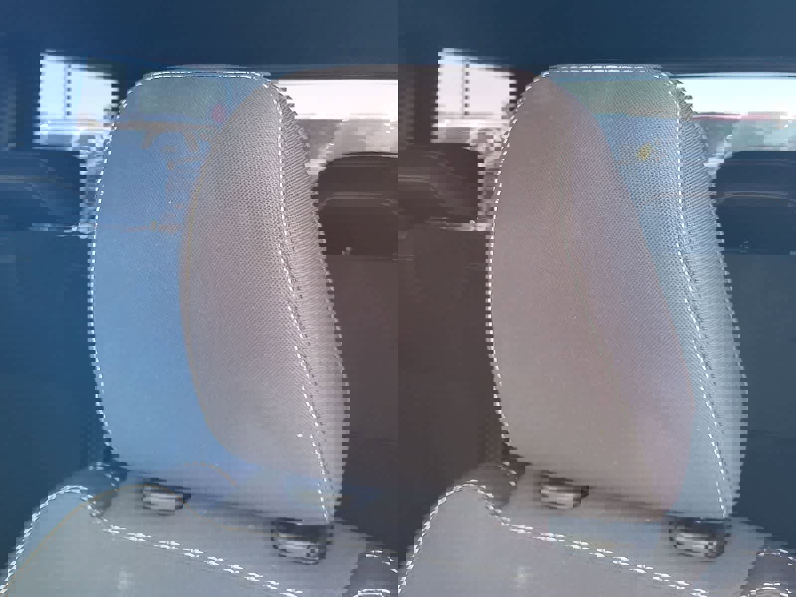 Used 2024 Jeep Grand Cherokee L Laredo image 14