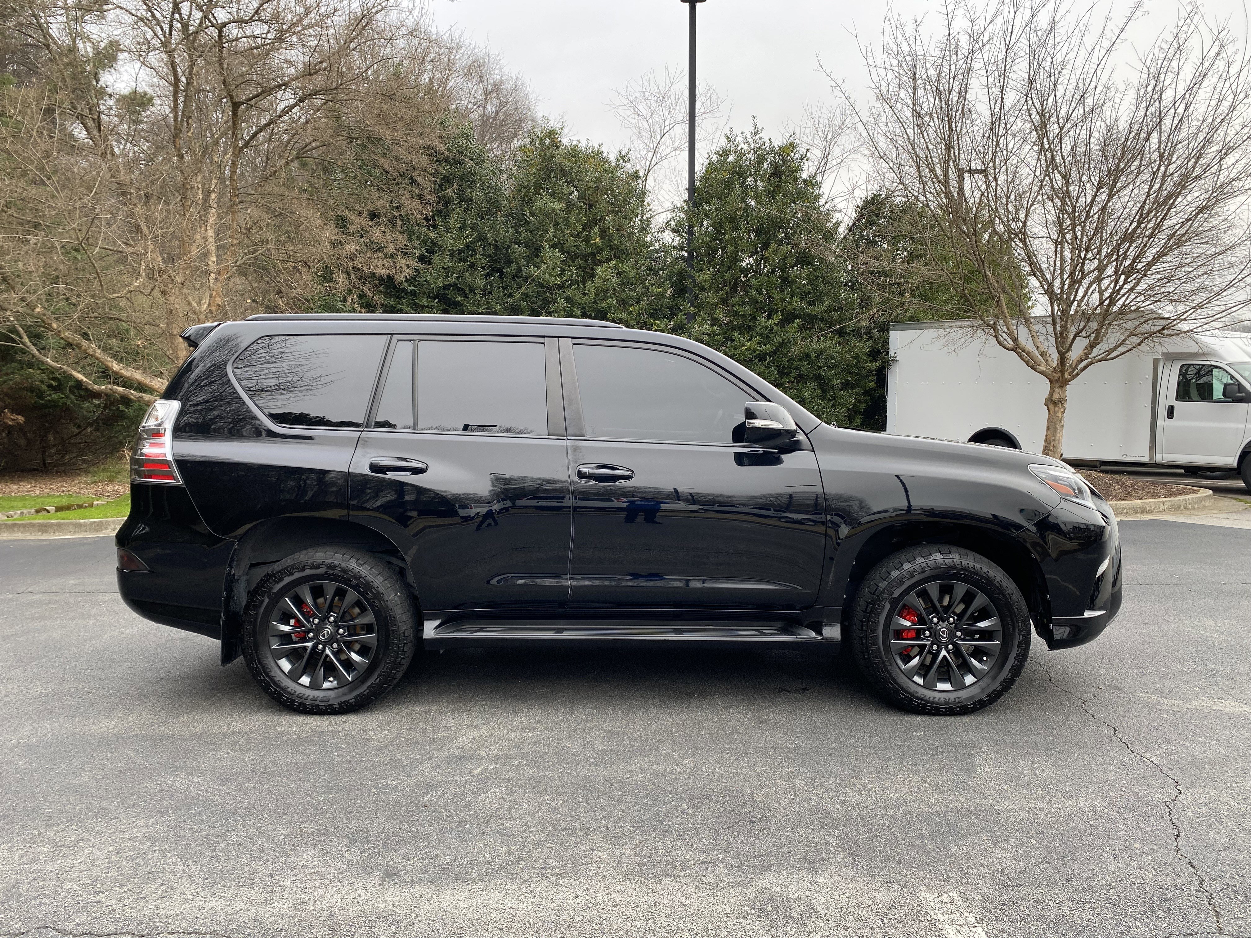 Used 2021 Lexus GX 460 Premium w/ Premium Package image 10