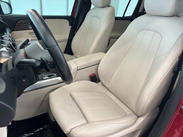 Used 2020 Mercedes-Benz GLB 250 4MATIC image 10