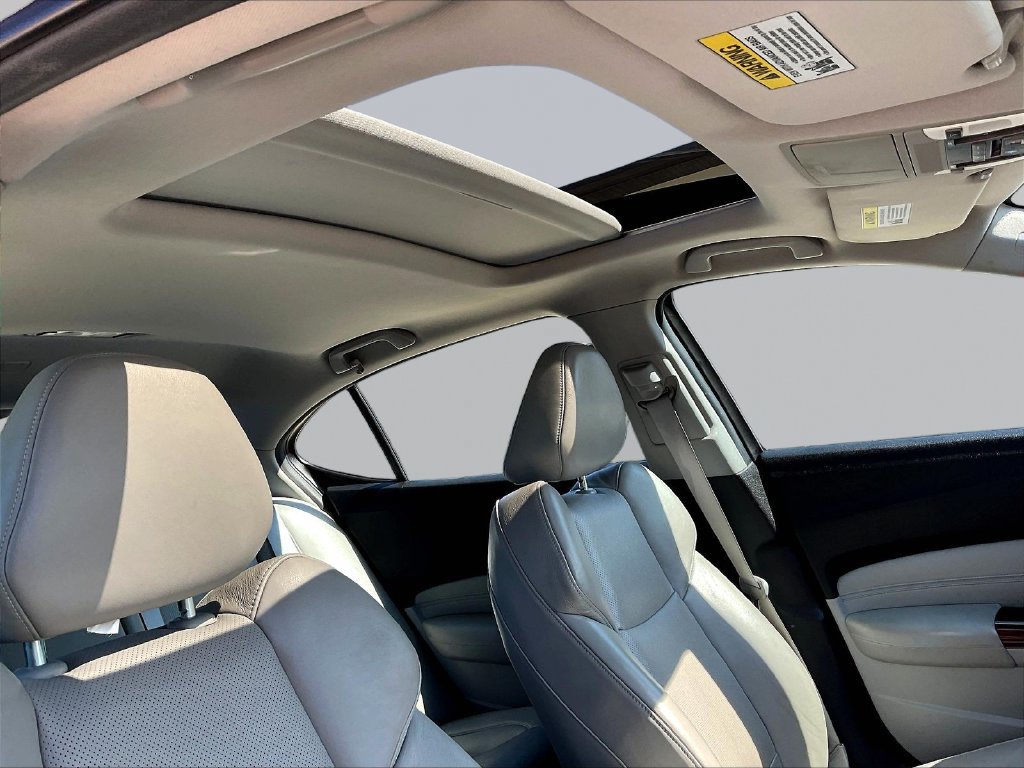 Used 2016 Acura TLX w/ Technology Package FWD image 27