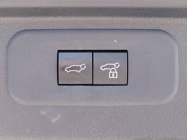 Used 2025 Toyota Grand Highlander FWD image 5