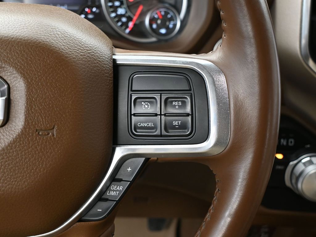 Used 2022 RAM 2500 Laramie w/ Body Color Bumper Group image 29