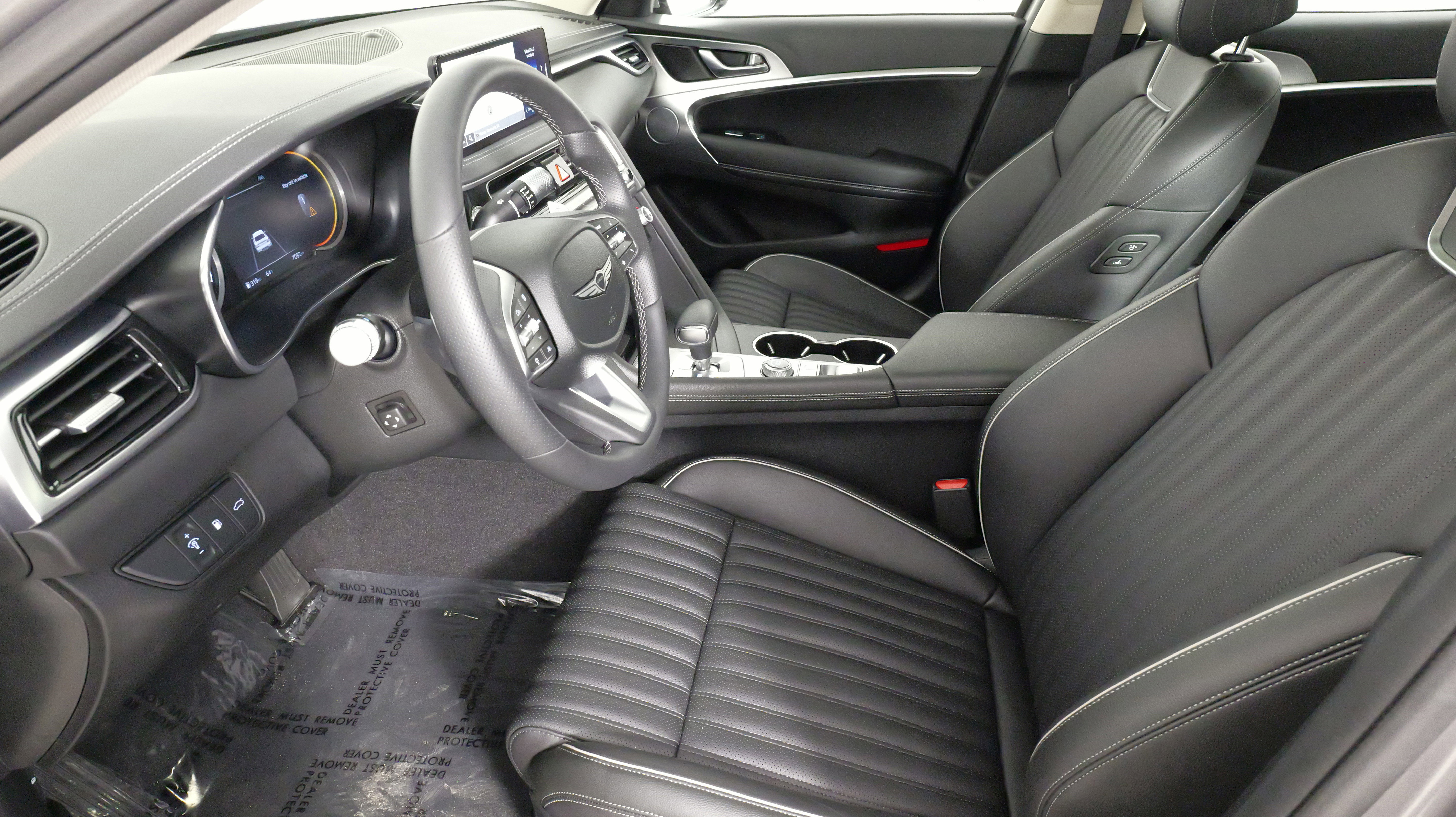 Used 2026 Genesis G70 2.5T Prestige image 28