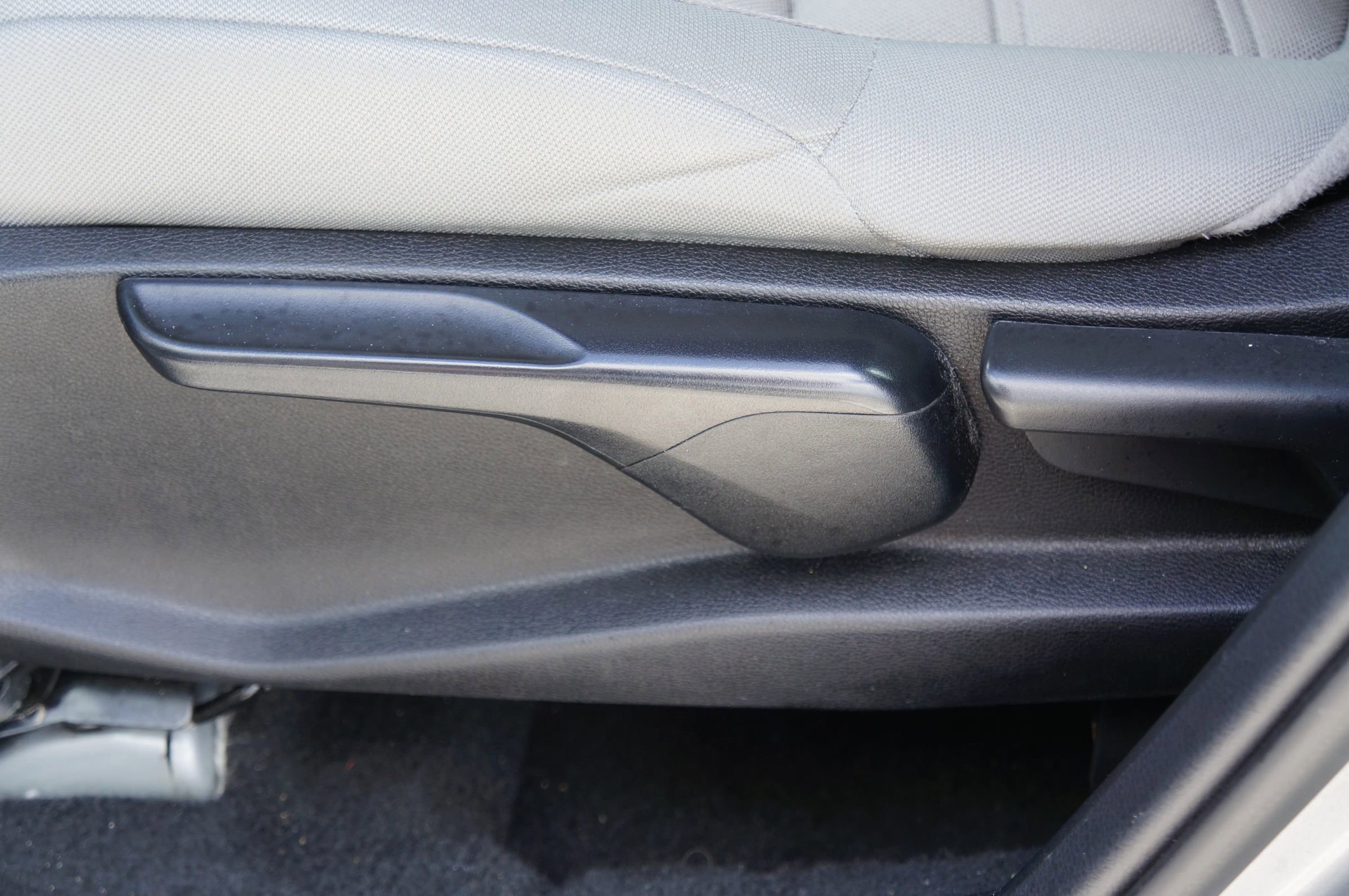 Used 2021 Honda CR-V LX image 27